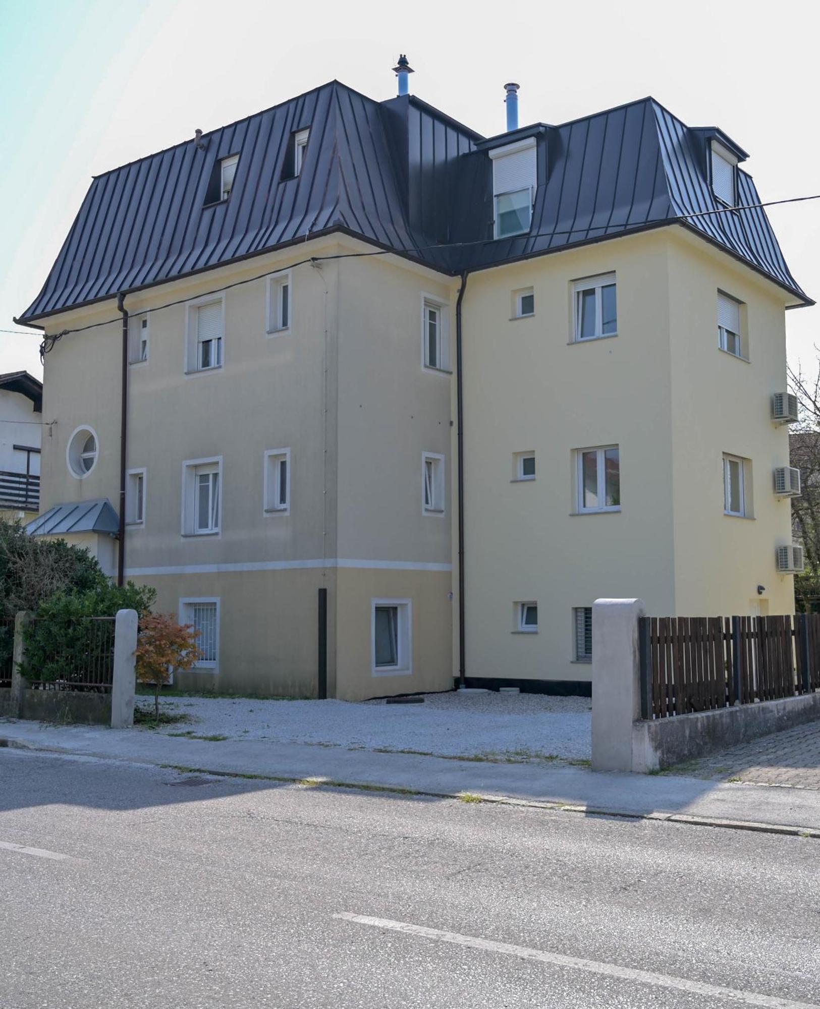 Blue Apartment With Free Parking Любляна Екстер'єр фото